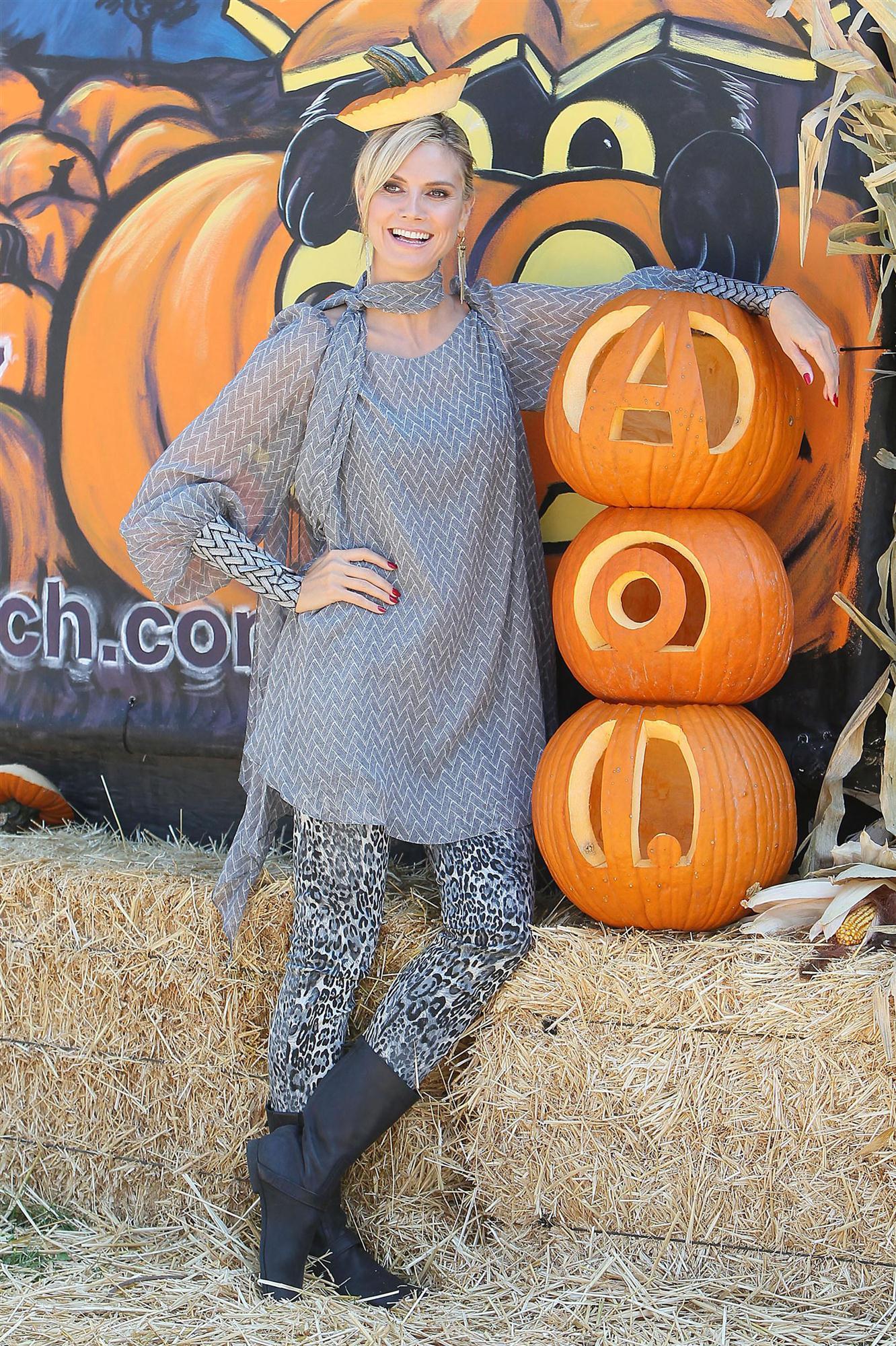 Heidi Klum at Mr Bones Pumpkin Patch in West Hollywood | Picture 100735